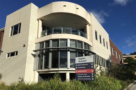 angliss hospital maternity services.